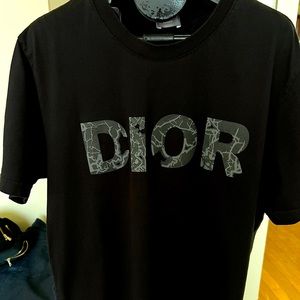 Dior logo shirt